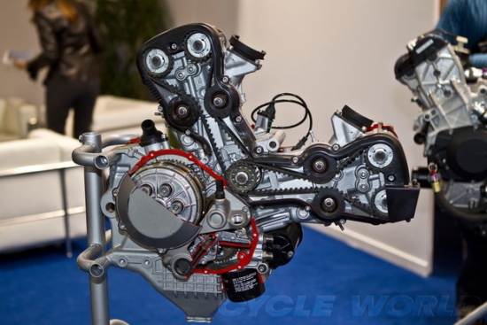 Động cơ V-twin nổi tiếng của Ducati