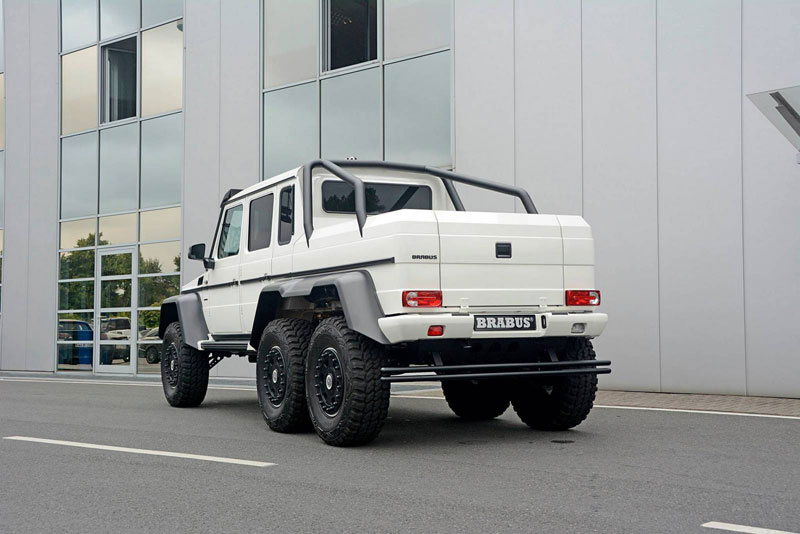 Chiếc Brabus B63S 700 6x6 của Bilzerian.