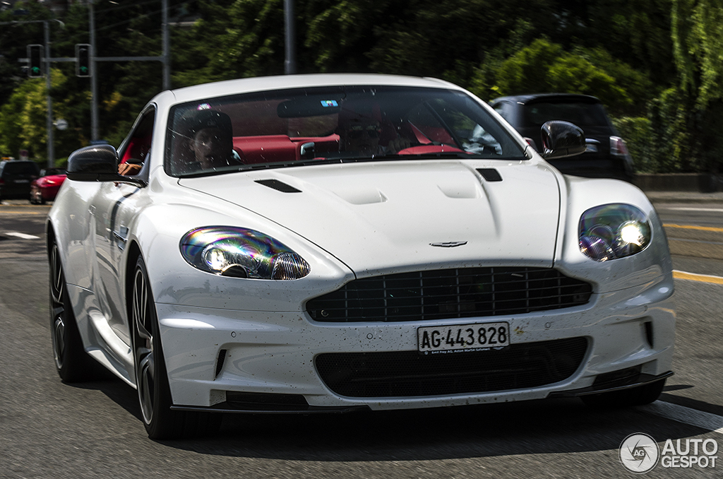 Aston Martin DBS Carbon Edition