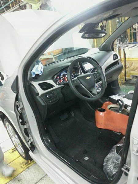 Hình ảnh nội thất của Chevrolet Spark 2016