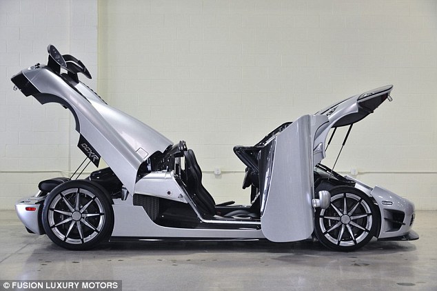 Koenigsegg CCXR Trevita có thể là &quot;hàng khủng&quot; mới trong bộ sưu tập hàng trăm xe của Mayweather.