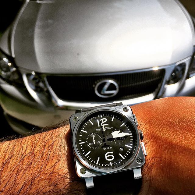 C:\Users\SONY GIANG VO\Desktop\Cars and watches\Bai viet 4\bell&ross-lexus.jpg