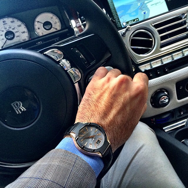 C:\Users\SONY GIANG VO\Desktop\Cars and watches\bzi viet 10\piaget-polo&rolls-royce.jpg