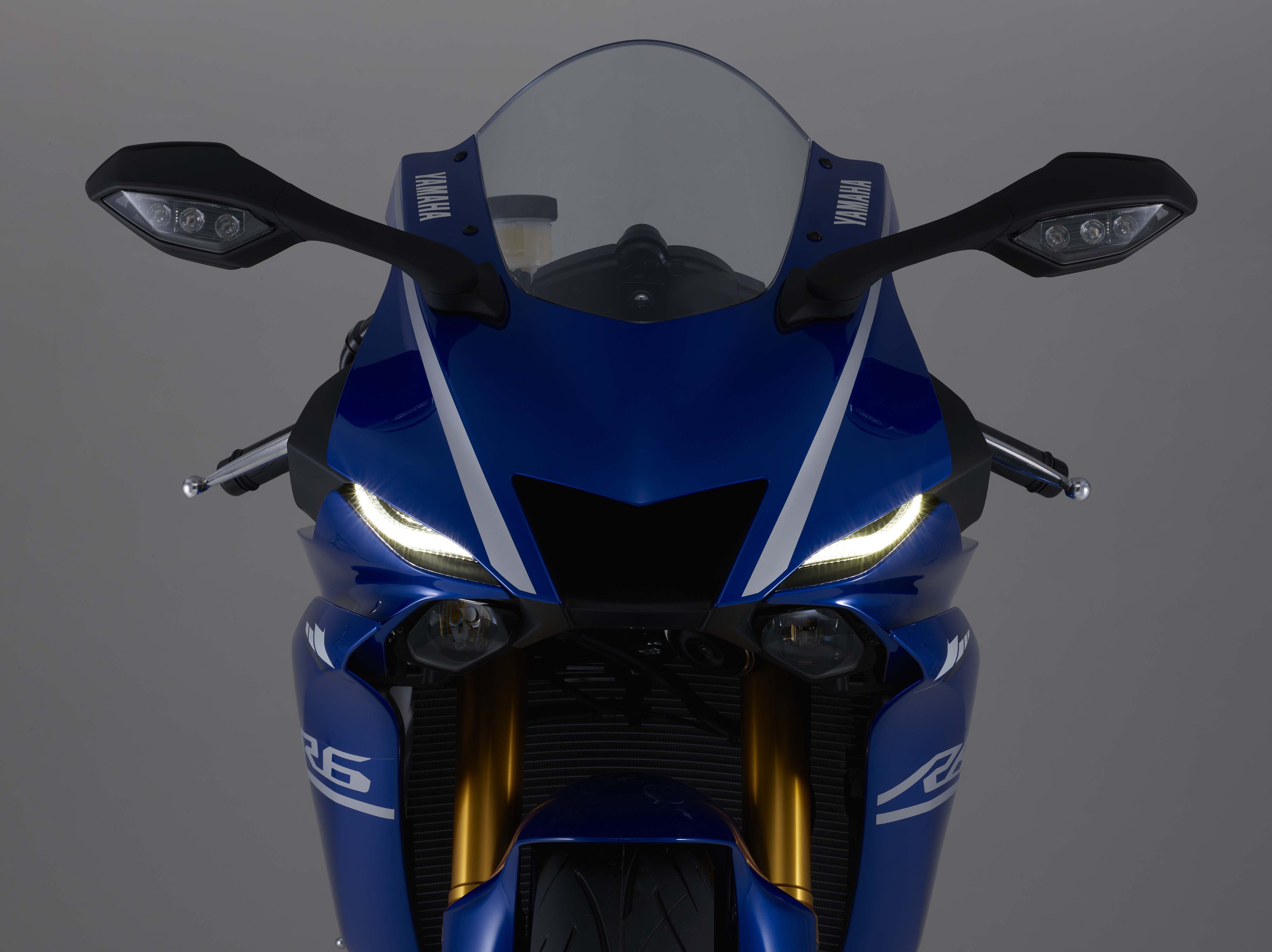 Mẫu xe đua Yamaha YZFR6 2022 nhận đặt trước và ra mắt vào 28022022