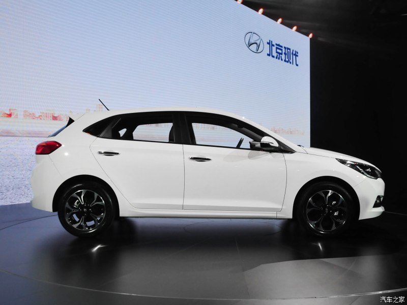2019 Hyundai Accent V Hatchback 16 Smartstream DPi 120 Hp  Technical  specs data fuel consumption Dimensions