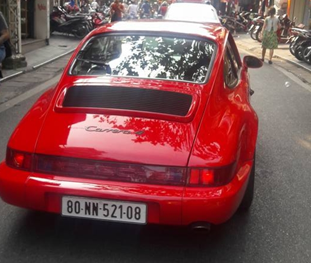 Hàng cực hiếm Porsche 911 Carrera 4 993 dạo phố tại Hà thành - Ảnh 3.