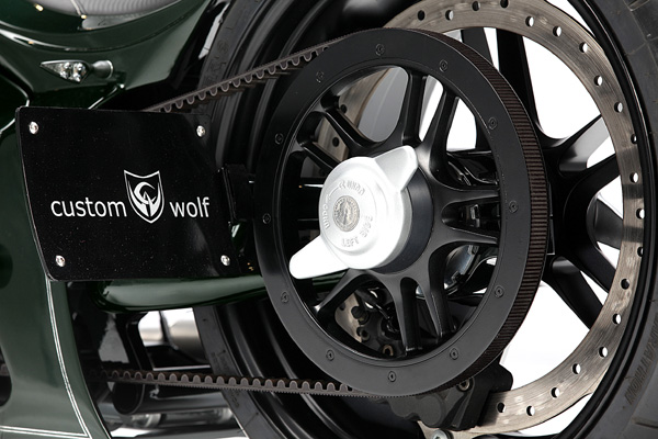 Aston Martin Hommage Custom Wolf – Tiếng gọi nơi hoang dã 12