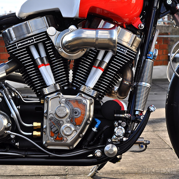 Harley-Davidson Cross Bones – Gã khổng lồ dữ tợn 6