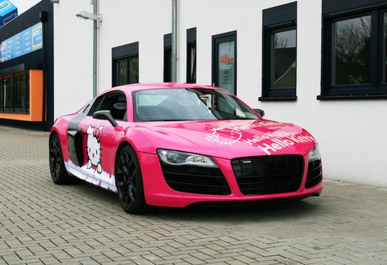 Audi R8 V10 Hello Kitty: Siêu xe màu hồng 2