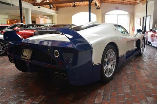 Rao bán hàng hiếm Maserati MC12 với giá 1,6 triệu USD 8