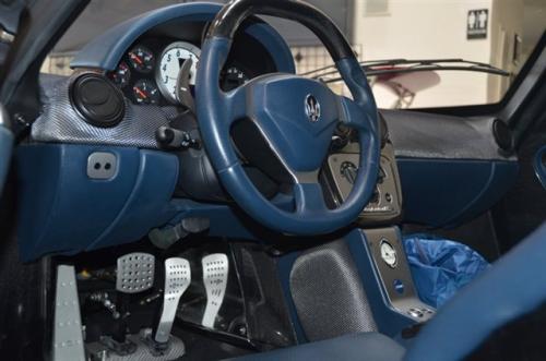 Rao bán hàng hiếm Maserati MC12 với giá 1,6 triệu USD 16