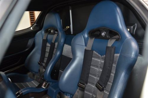 Rao bán hàng hiếm Maserati MC12 với giá 1,6 triệu USD 17