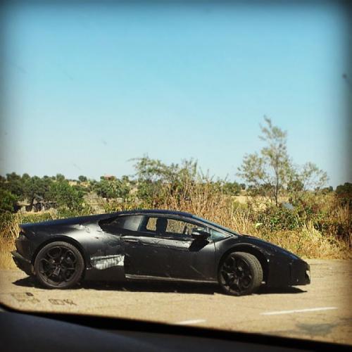 Lamborghini Cabrera tiếp tục lộ diện 1