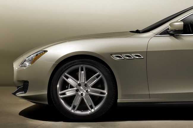 Maserati Quattroporte 2014: Tăng sức mạnh nhưng tiết kiệm nhiên liệu hơn 6