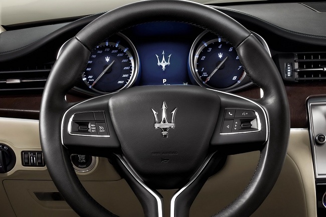 Maserati Quattroporte 2014: Tăng sức mạnh nhưng tiết kiệm nhiên liệu hơn 10