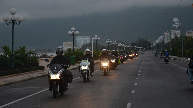 Caravan xuyên Việt cùng PCX 2012 2