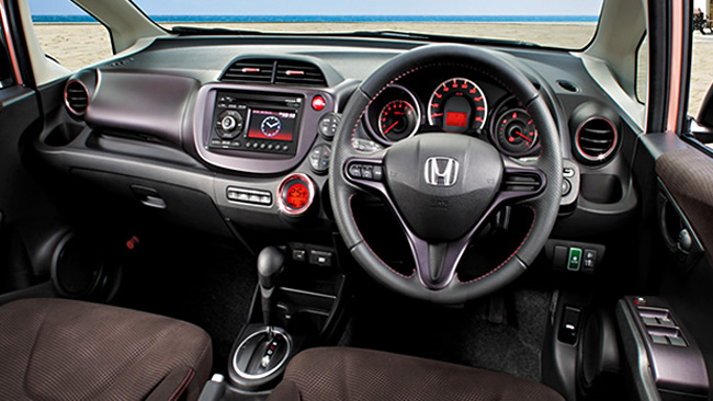 Honda ra mắt &ocirc; t&ocirc; đặc biệt c&oacute; t&aacute;c dụng chống l&atilde;o h&oacute;a cho phụ nữ 1