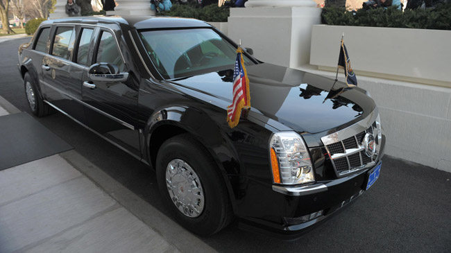 Cùng nhìn lại chiếc Limousine gắn bó 4 năm với tổng thống Obama 1