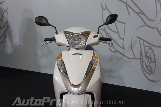 Cận cảnh Honda Lead 125 mới 5 Cận cảnh Honda Lead 125 mới 5
