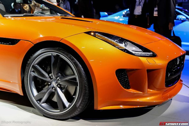 Jaguar F-Type đạt giải thiết kế của năm 2013 5