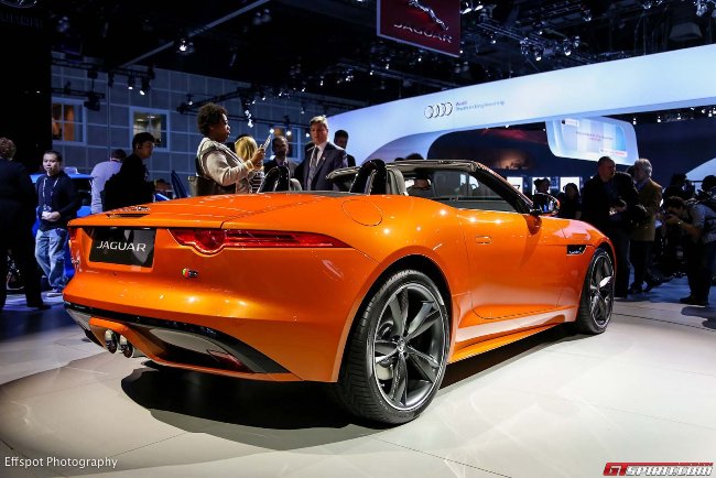 Jaguar F-Type đạt giải thiết kế của năm 2013 7