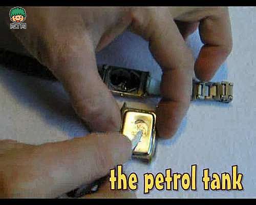 Từ A-Z để biến đồng hồ cũ thành xe máy mô hình cực chất 12 Từ A-Z để biến đồng hồ cũ thành xe máy mô hình cực chất 12