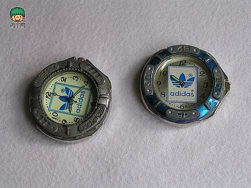 Từ A-Z để biến đồng hồ cũ thành xe máy mô hình cực chất 3 Từ A-Z để biến đồng hồ cũ thành xe máy mô hình cực chất 3