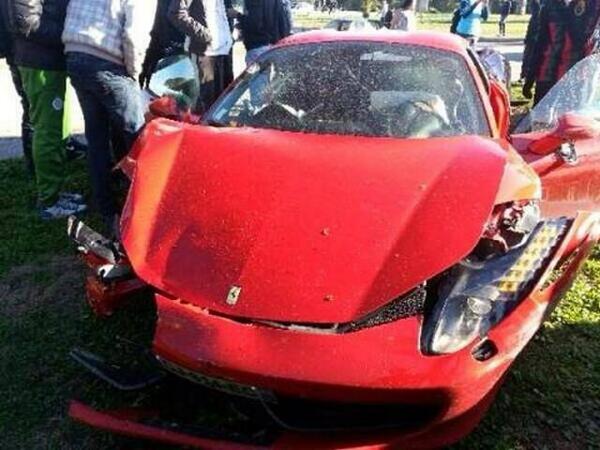 Lái Ferrari 458 gây tai nạn, sao trẻ Milan lãnh án 18 tháng tù treo  1