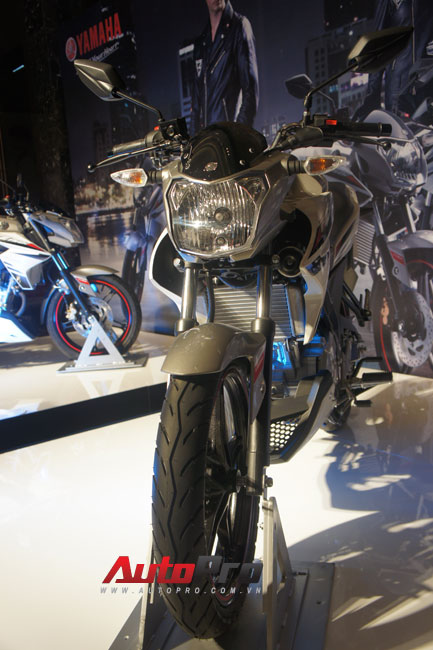 Yamaha trình làng naked-bike FZ150i giá 67,5 triệu đồng 10