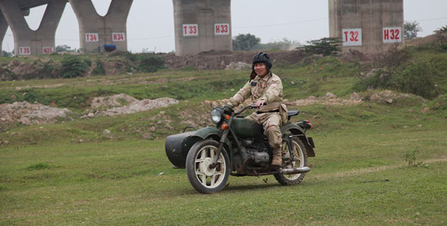 Sidecar Offroad 2013: Vũ điệu hoang dã của những chiếc ba bánh 2 Sidecar Offroad 2013: Vũ điệu hoang dã của những chiếc ba bánh 2