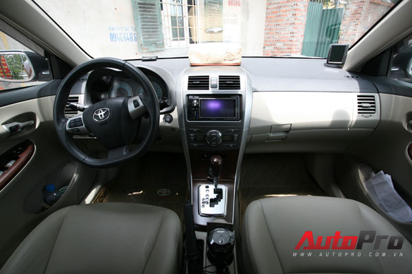 Mua bán Toyota Corolla Altis 2010 giá 325 triệu  2839162