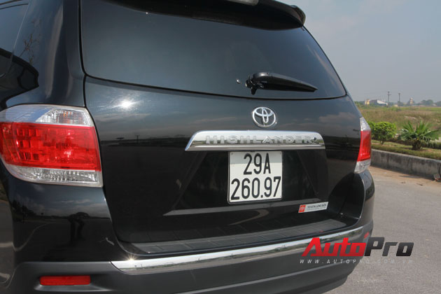 Toyota Highlander 2011: SUV cho những chuyến đi tiện nghi 8