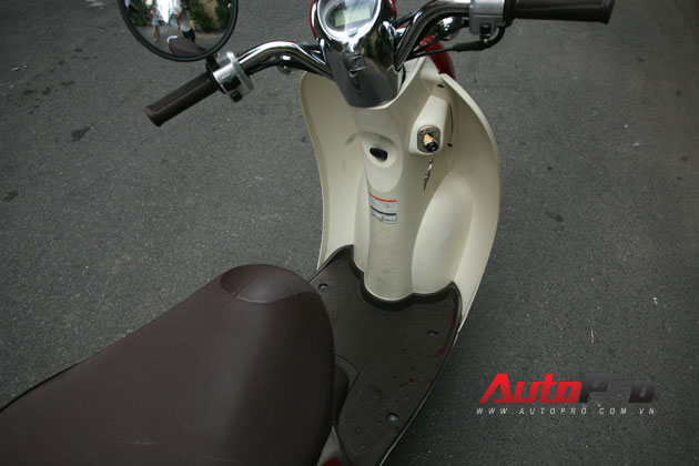 Honda Crea Scoopy 50cc: Scooter lý tưởng trong phố 17