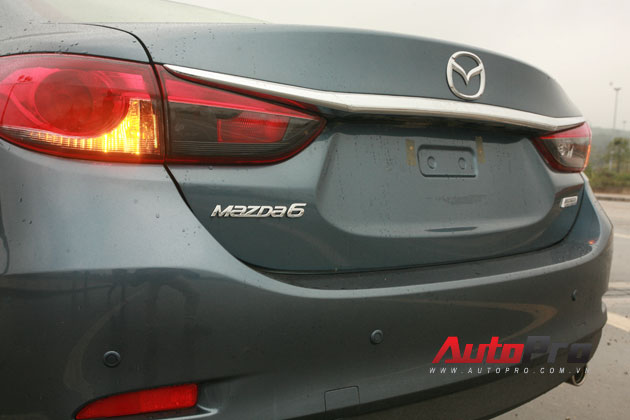 Thử lái Mazda6 2014: Khi Mazda "chiếu tướng" Toyota Camry 9