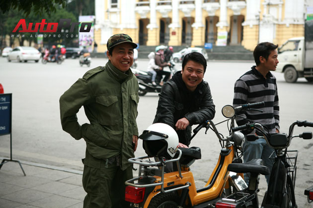 Moped Hà Nội: Hoài niệm bên chiếc xe nhả khói 6