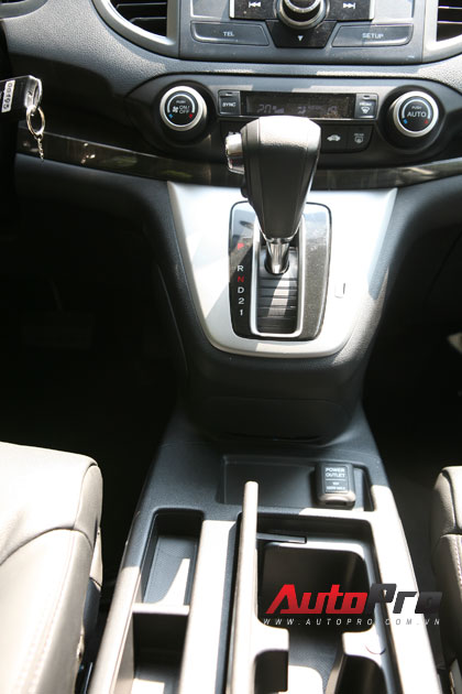 Honda CR-V 2013: Hướng vào tiện ích lái 12