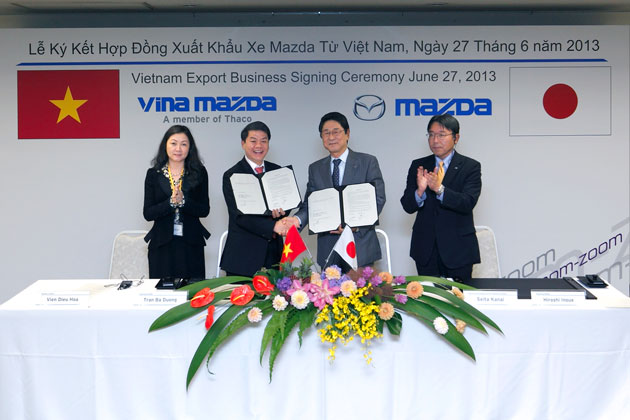 Mazda Việt Nam xuất khẩu ô tô sang Lào 1