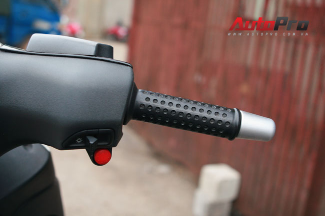 Piaggio Zip 125 độ SP RS độc nhất tại Hà Thành 3 Piaggio Zip 125 độ SP RS độc nhất tại Hà Thành 3