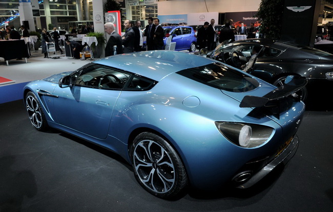 Ngắm Aston Martin Zagato màu xanh ngọc tại Zurich 6