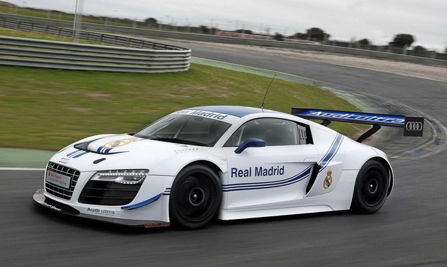 Xế đua Audi R8 LMS phi&ecirc;n bản Real Madrid  3