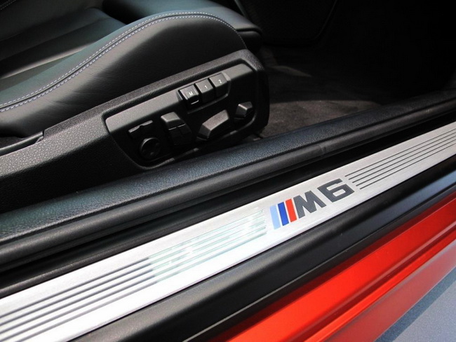 BMW M6 Coupe màu đỏ mờ tuyệt đẹp 13