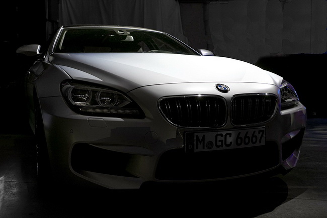 Th&ecirc;m ảnh n&oacute;ng BMW M6 Gran Coupe 2