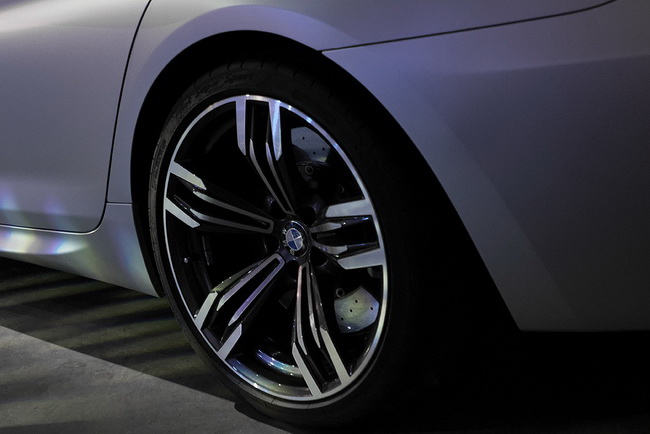 Th&ecirc;m ảnh n&oacute;ng BMW M6 Gran Coupe 8