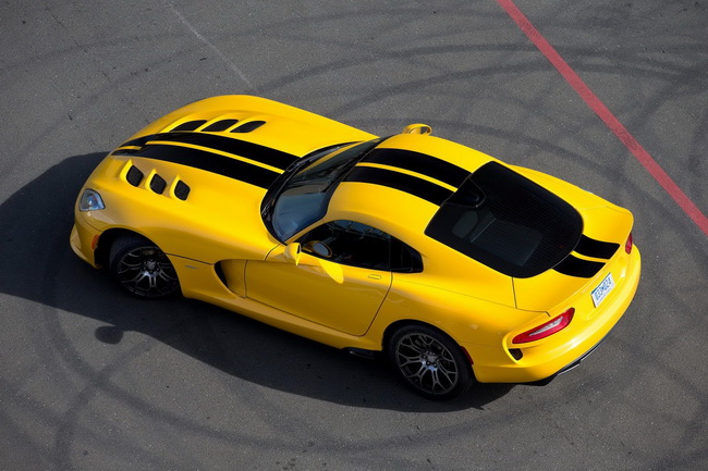 Dodge SRT Viper có tốc độ tối đa 331 km/h 7