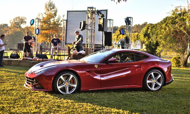 Ferrari F12 Berlinetta đầu tiên đến Mỹ với giá 1,125 triệu USD 6