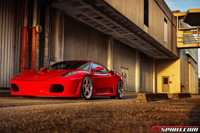 L&agrave;m mới si&ecirc;u xe Ferrari F430 với bộ la-zăng ADV.1 3