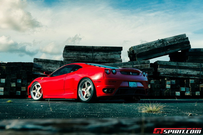 L&agrave;m mới si&ecirc;u xe Ferrari F430 với bộ la-zăng ADV.1 11