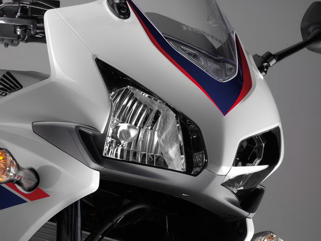 Đã có giá bán Honda CBR500R 2013 13