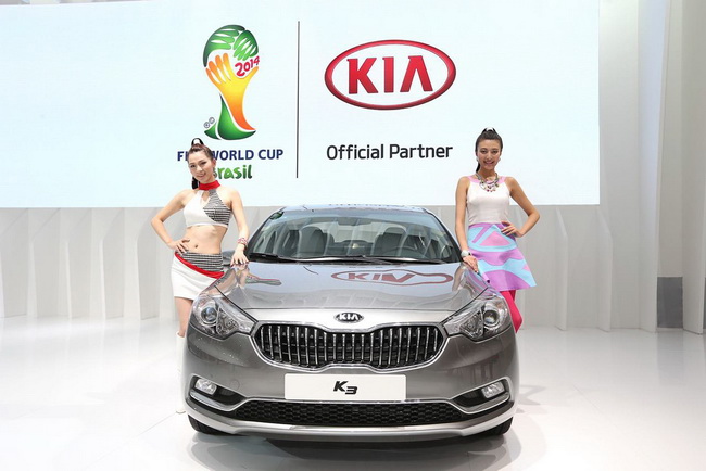 Kia Forte Sedan 2014 sẽ đến Los Angeles Auto Show 6