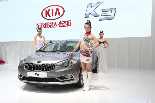 Kia Forte Sedan 2014 sẽ đến Los Angeles Auto Show 7